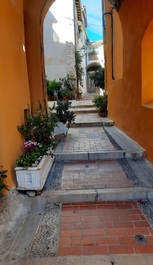 Menton, Centre Historique, Vue Mer Eksteriør billede